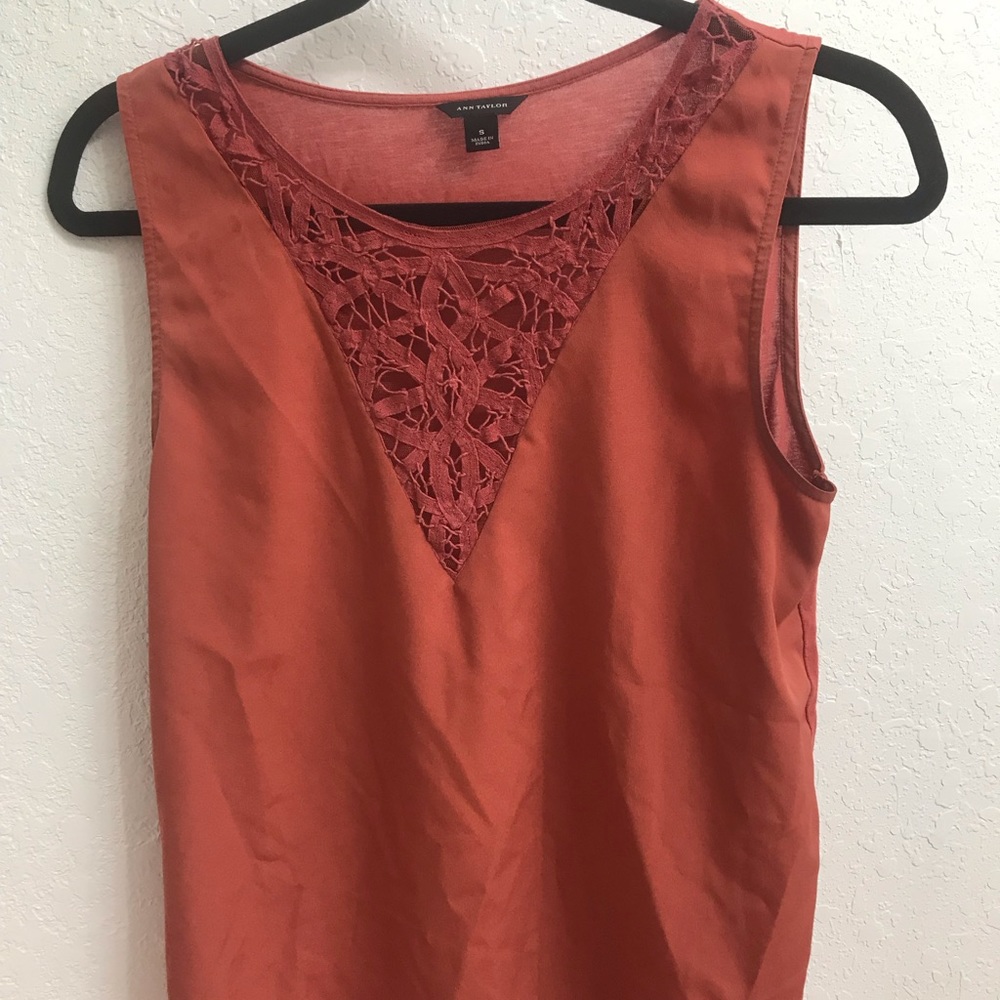 Ann Taylor Coral Tank